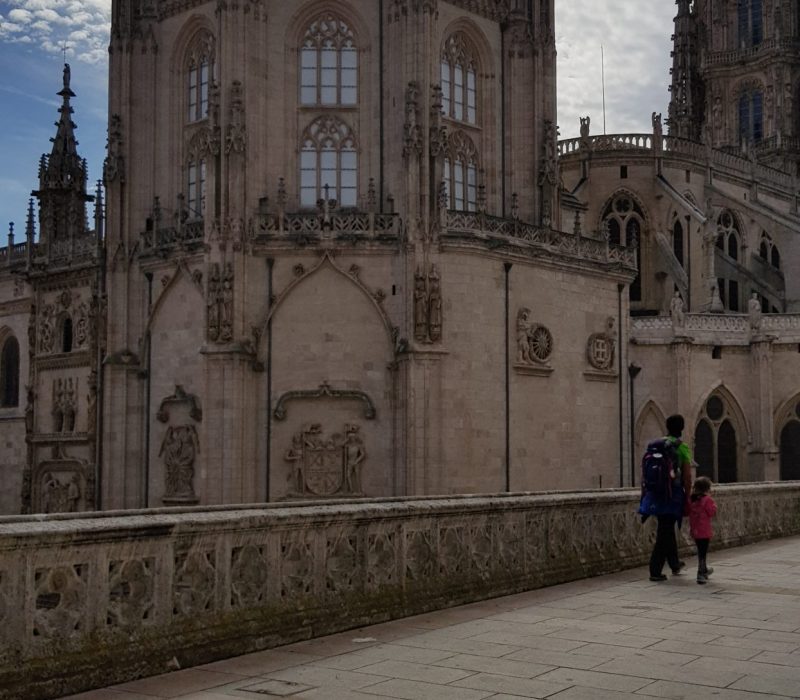 Ziua 13: Musafiri în miez de noapte