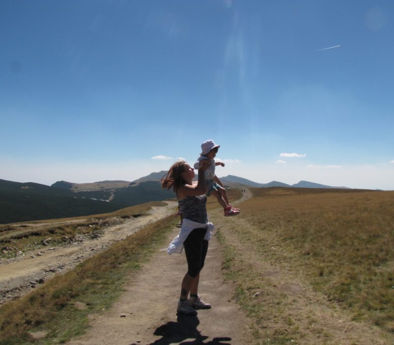 Început de drum pe cărări de Bucegi