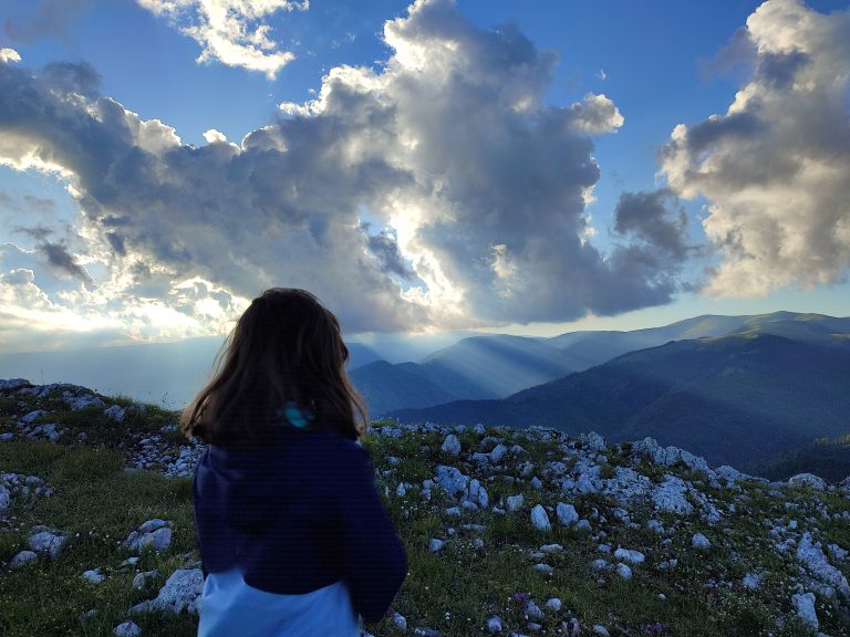 Read more about the article Cărări de fragi și urzici în Buila